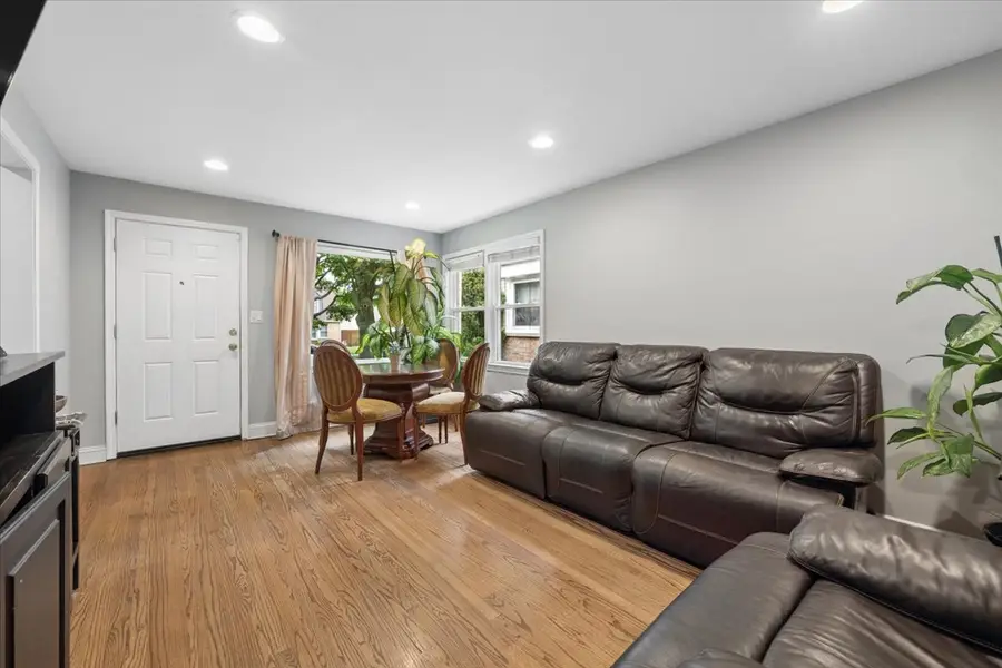 2416 Nathaniel Place, Evanston, IL 60202 - #3