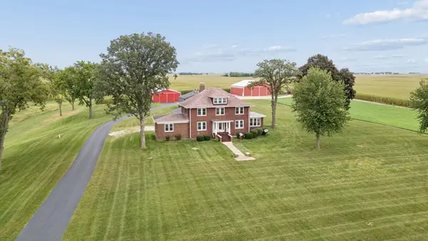 751 N 3150 Road, Utica, IL 61373