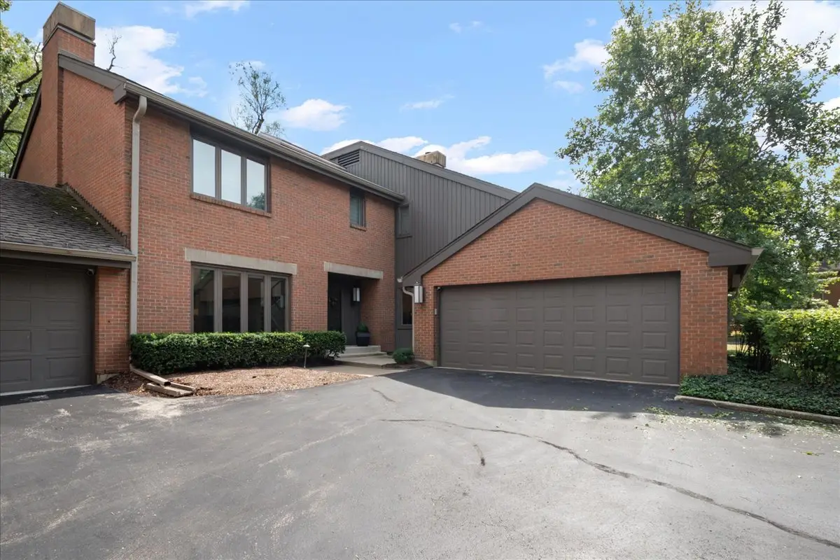 37 Park Lane, Park Ridge, IL 60068 - #1