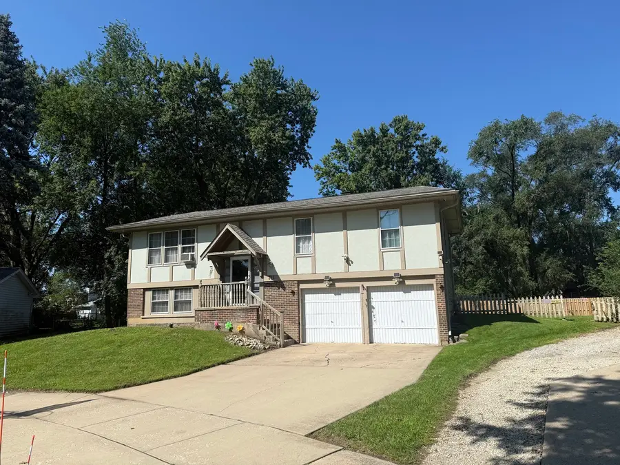 311 Robinhood Court, Bolingbrook, IL 60440 - #2
