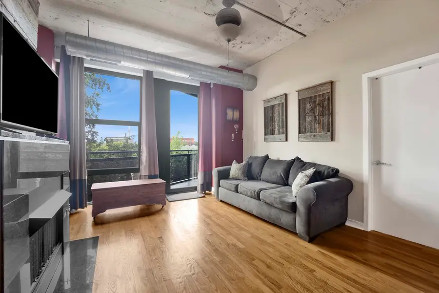 1071 W 15th Street #214, Chicago, IL 60608 - #3