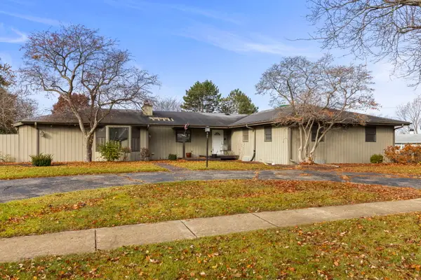10501 Cindy Jo Avenue, Huntley, IL 60142