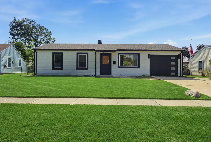 916 Mulberry Lane, Streamwood, IL 60107 - #3