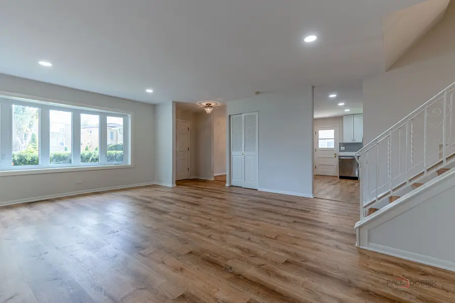 70 Dover Drive, Des Plaines, IL 60018 - #3