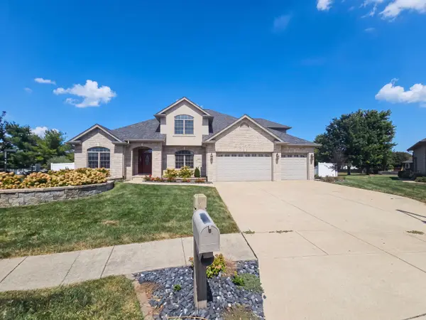 1923 Lakewood Court, Chatham, IL 62629
