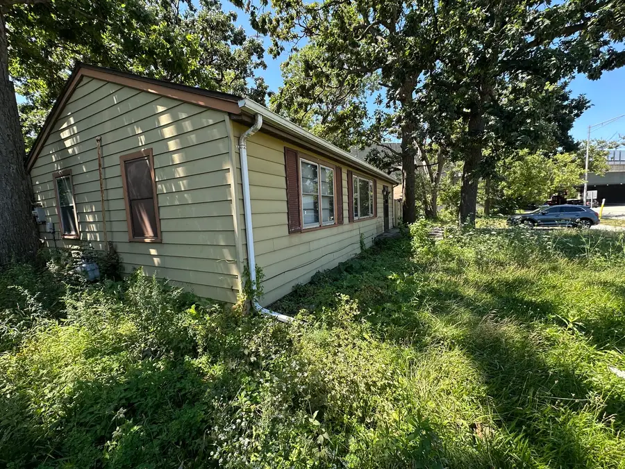 7903 W 87th Street, Bridgeview, IL 60455 - #3