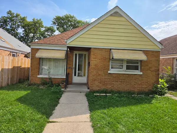 411 50th Avenue, Bellwood, IL 60104