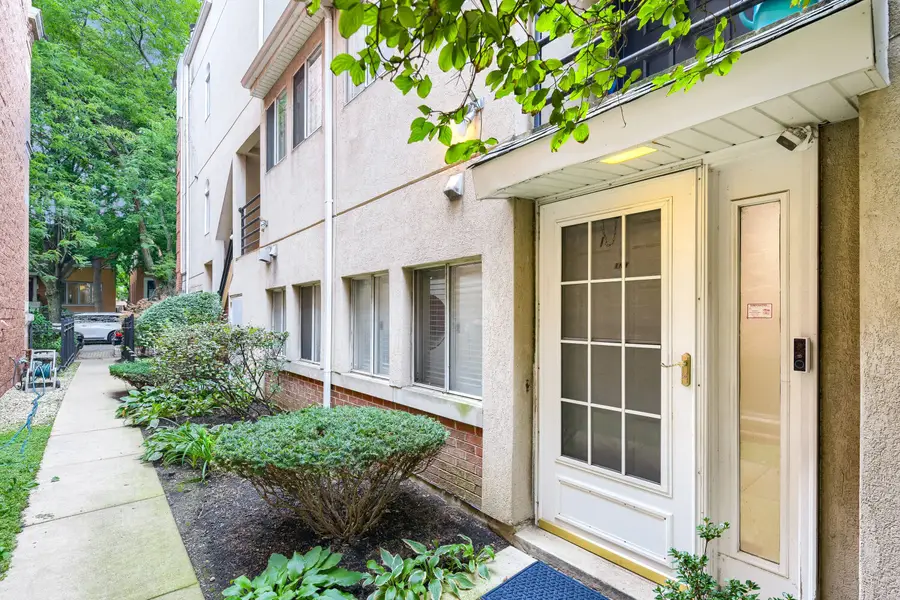 2660 N Bosworth Avenue #1NW, Chicago, IL 60614 - #3