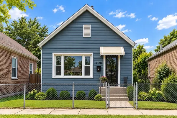 3328 S Bell Avenue, Chicago, IL 60608