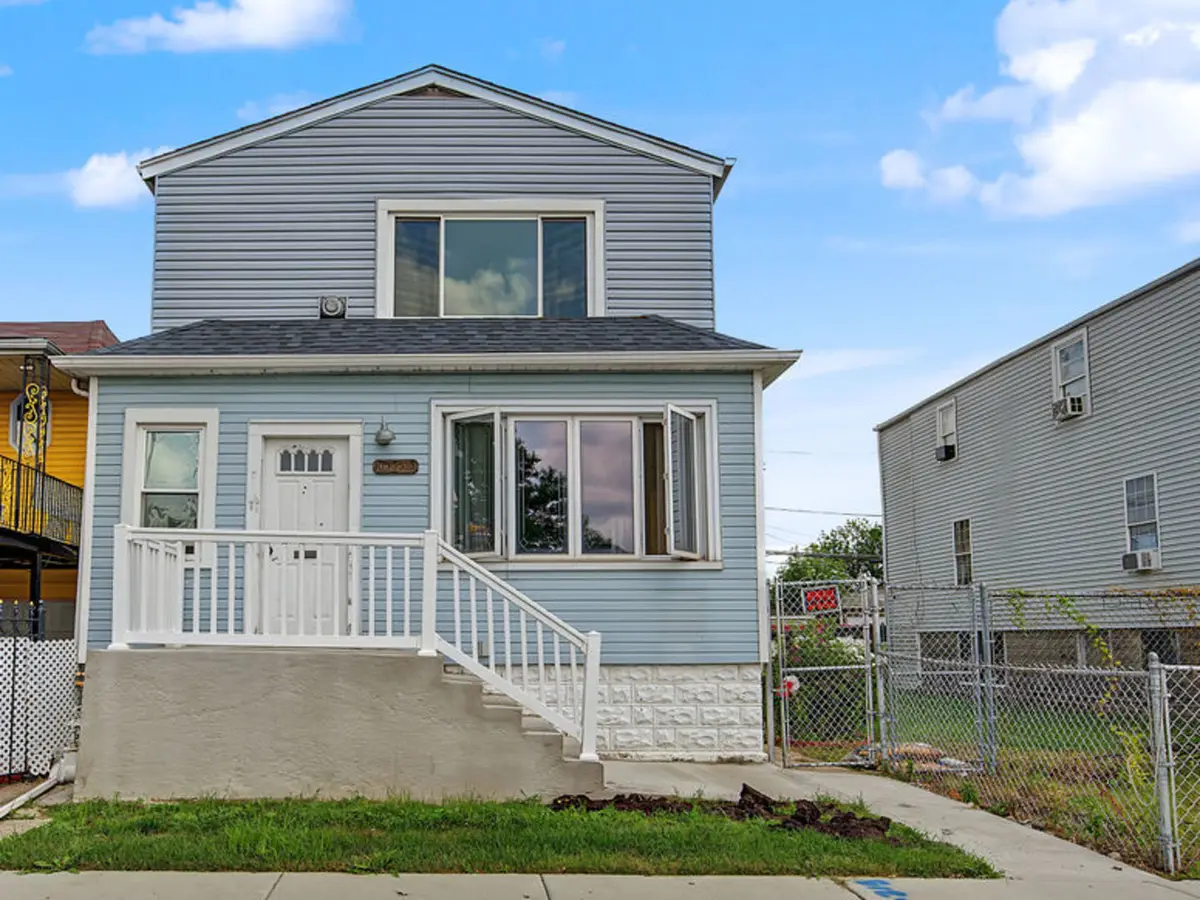 10335 S Hoxie Avenue, Chicago, IL 60617 - #1