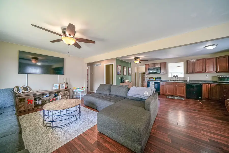 810 S Congress Avenue, Polo, IL 61064 - #3