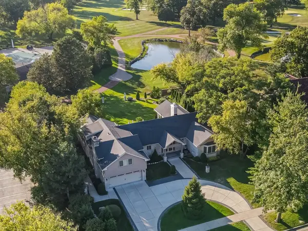 710 N Prospect Avenue, Park Ridge, IL 60068