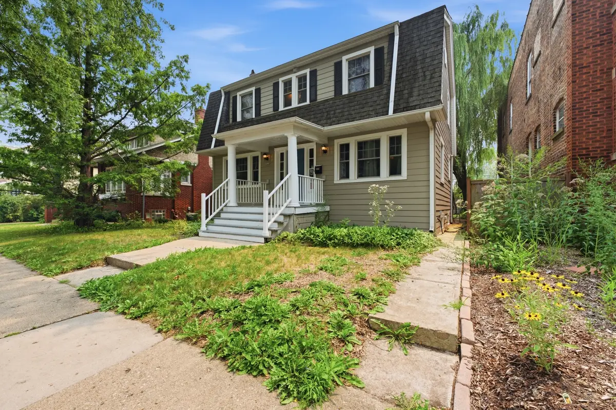 3829 W Addison Street, Chicago, IL 60618 - #1
