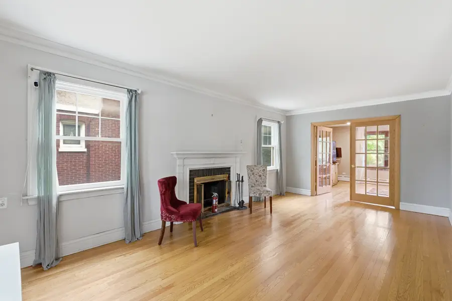 3829 W Addison Street, Chicago, IL 60618 - #3