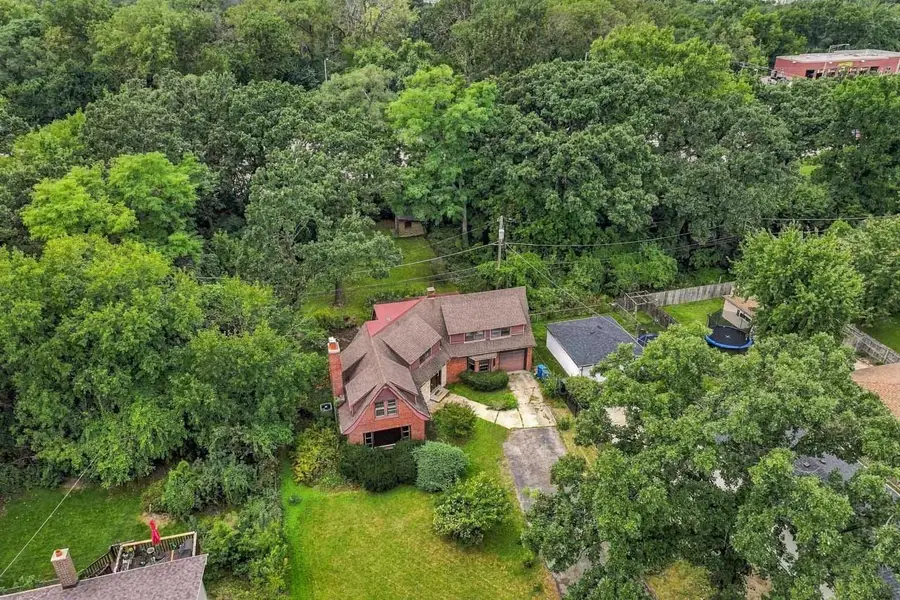 206 N Bonnie Brae Avenue, Elmhurst, IL 60126 - #3
