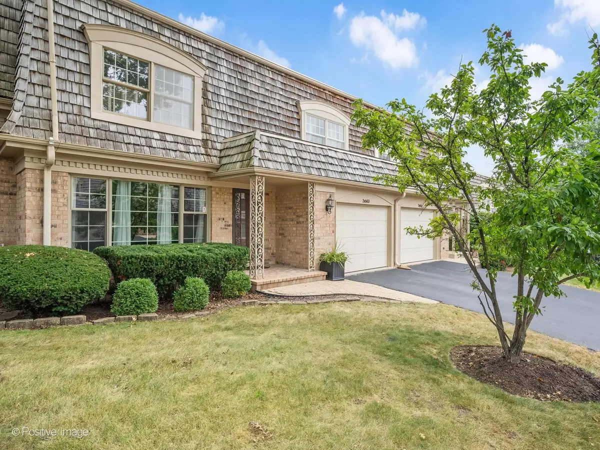 2S663 Avenue Normandy East, Oak Brook, IL 60523 - #1