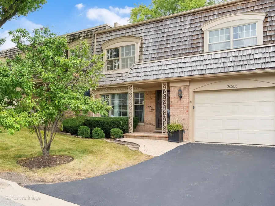 2S663 Avenue Normandy East, Oak Brook, IL 60523 - #2