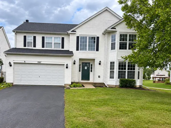 1907 Ridge Moor Drive, Plainfield, IL 60586