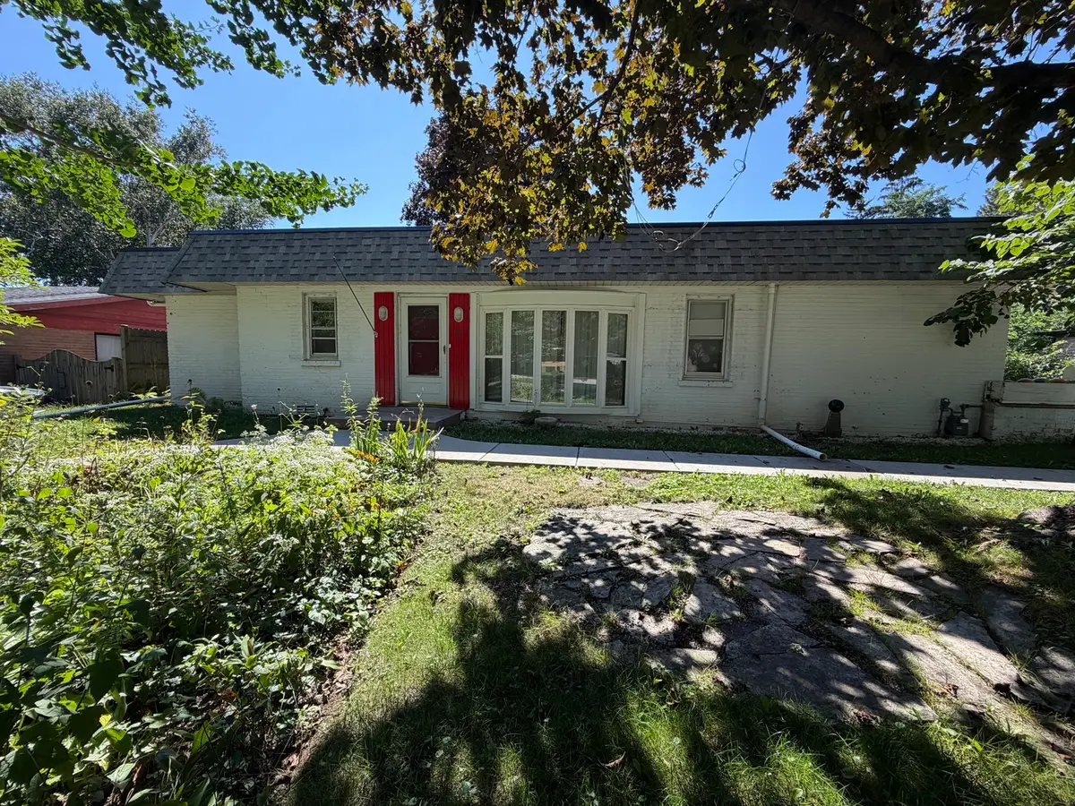 99 Mariposa Avenue, Waukegan, IL 60087 - #1