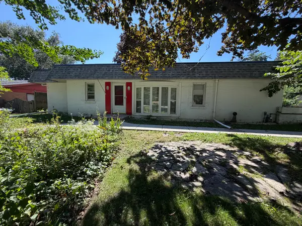 99 Mariposa Avenue, Waukegan, IL 60087