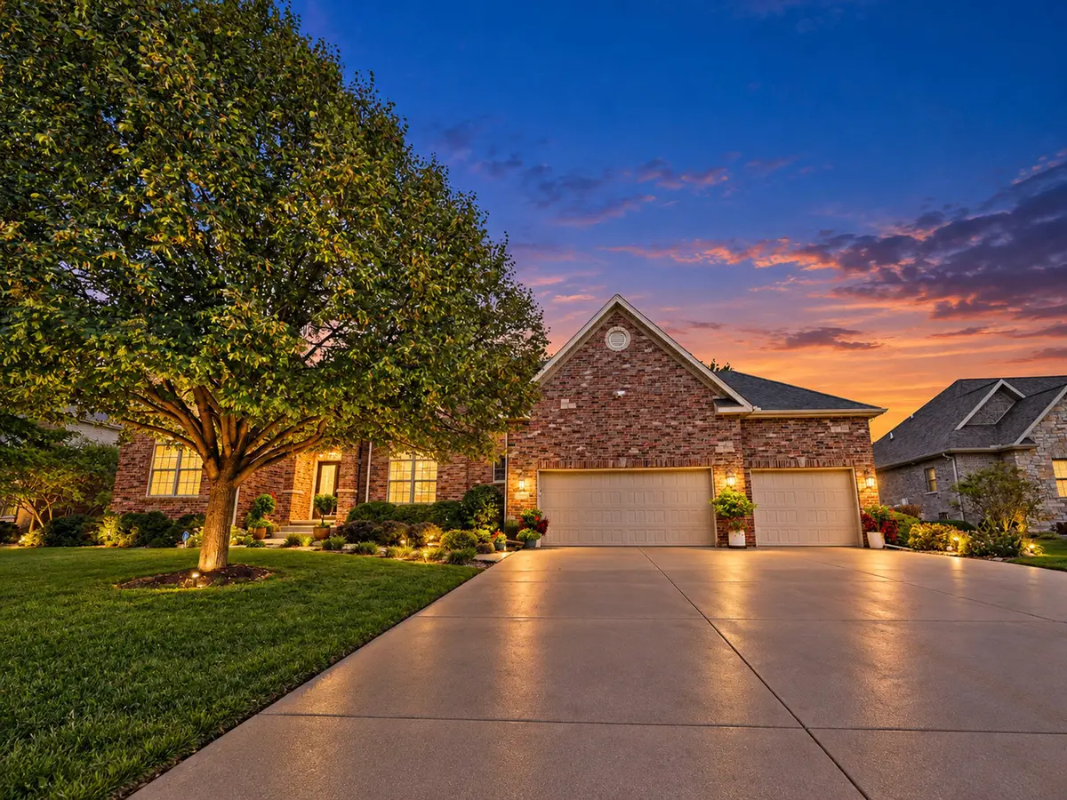 18 Stonebrook Court, Bloomington, IL 61704 - #1