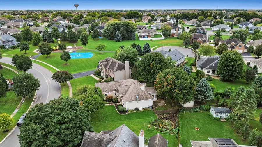 1805 Country Hills Drive, Yorkville, IL 60560 - #2
