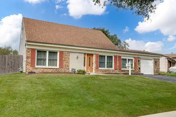 8196 Dartmouth Lane, Hanover Park, IL 60133