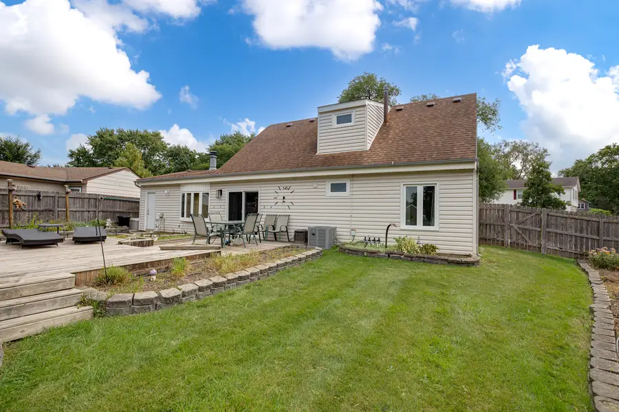 8196 Dartmouth Lane, Hanover Park, IL 60133 - #3