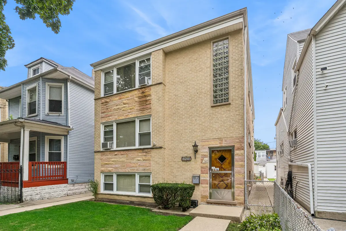 4923 N Kedvale Avenue, Chicago, IL 60630 - #1