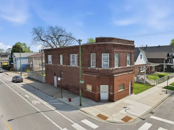 4135 S Wallace Street, Chicago, IL 60609