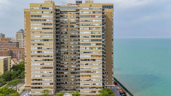 6301 N Sheridan Road #16C, Chicago, IL 60660