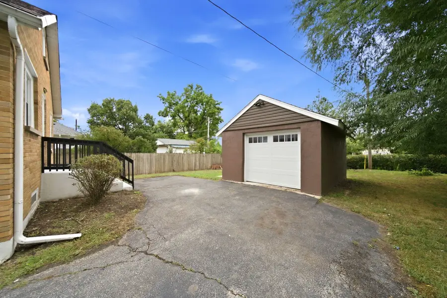 513 Morton Avenue, Aurora, IL 60506 - #3