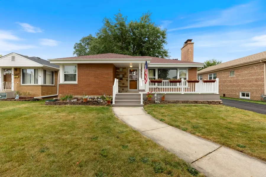 9643 S Richmond Avenue, Evergreen Park, IL 60805 - #2