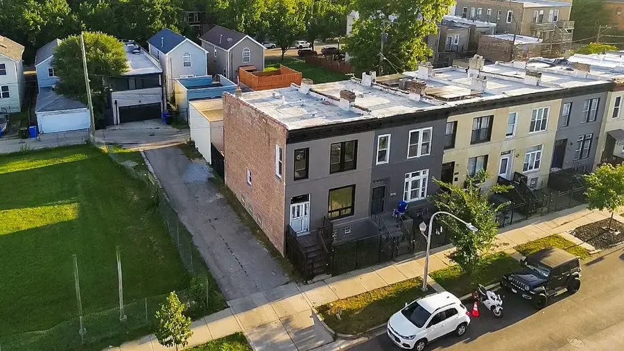 2739 W Maypole Avenue, Chicago, IL 60612 - #2