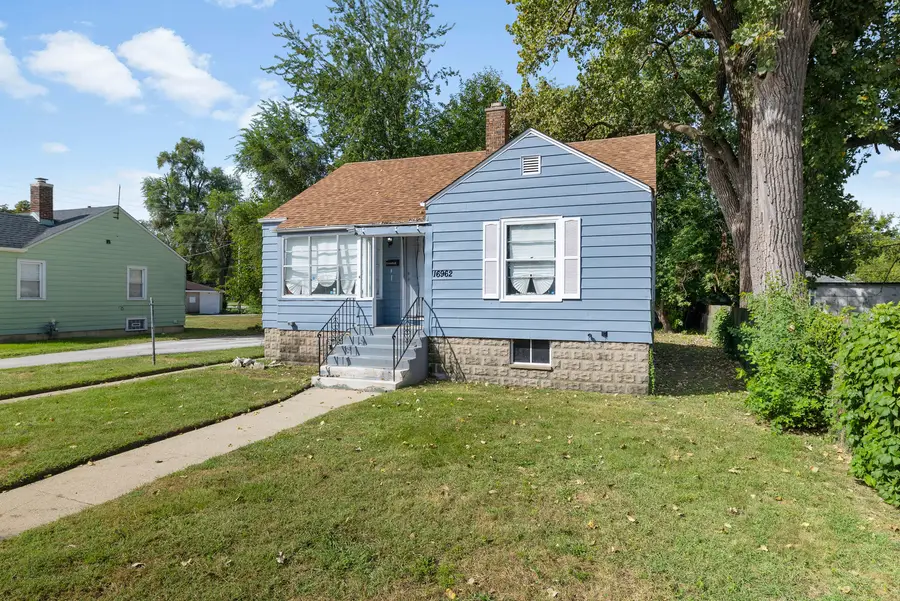 16962 Page Avenue, Hazel Crest, IL 60429 - #2