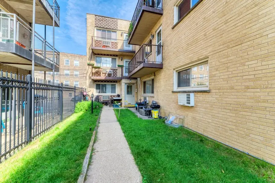 Address Withheld By Seller, Chicago, IL 60626 - #2