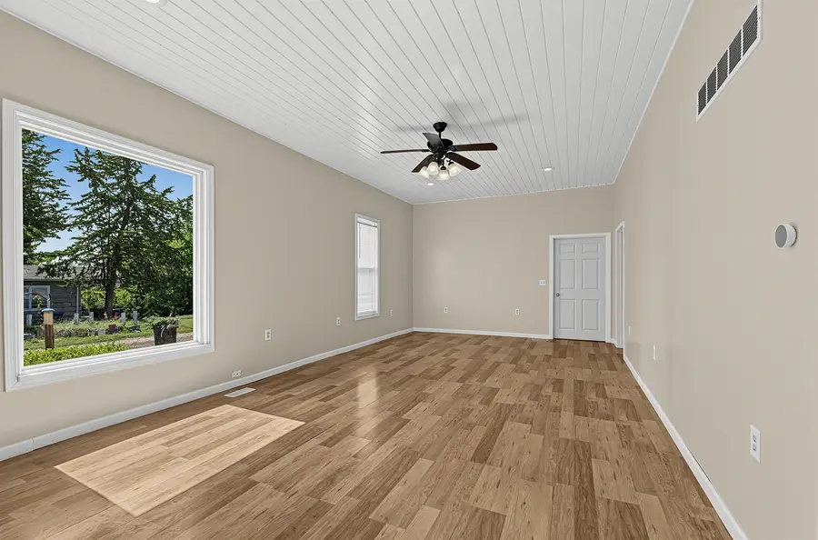 110 2nd Street, Lasalle, IL 61301 - #2