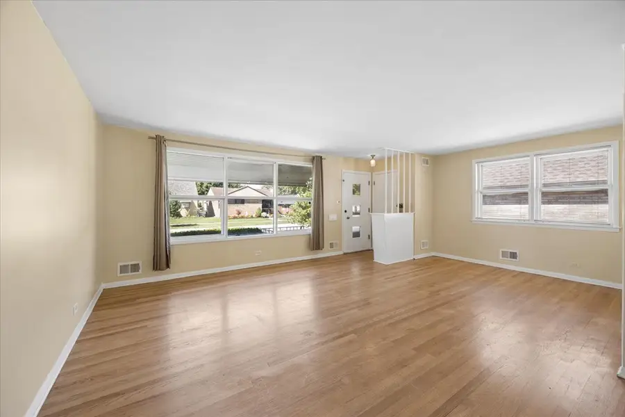 2109 Norfolk Avenue, Westchester, IL 60154 - #3