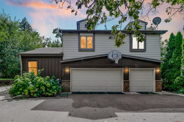 25283 W Timber Lane, Lake Villa, IL 60046