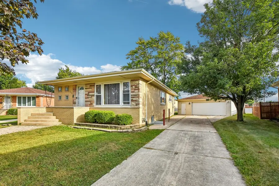 733 Caryn Circle, South Holland, IL 60473 - #2