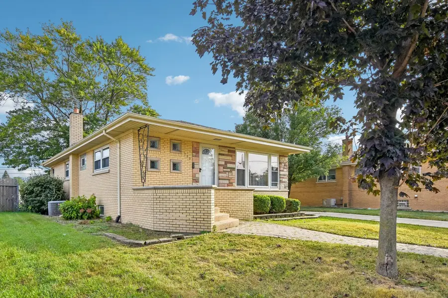 733 Caryn Circle, South Holland, IL 60473 - #3
