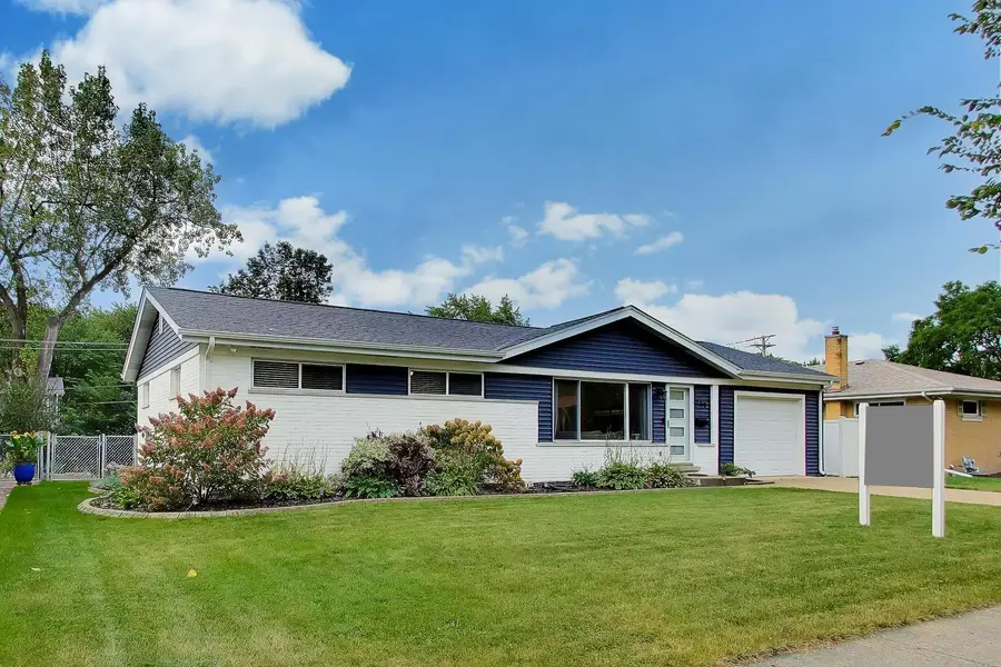 249 W Daniels Road, Palatine, IL 60067 - #3