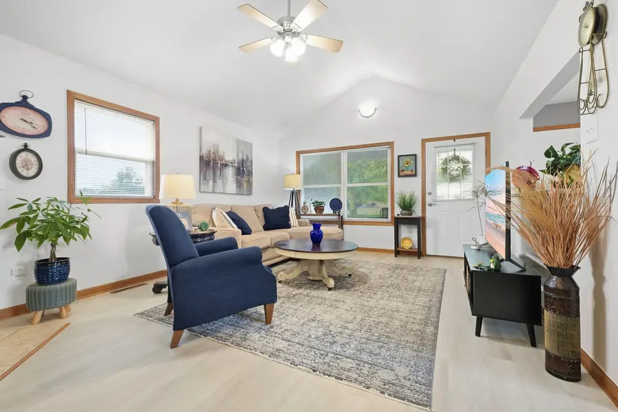 136 N Van Buren Avenue, Bradley, IL 60915 - #3