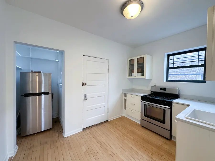 506 Madison Street #2S, Oak Park, IL 60302 - #3