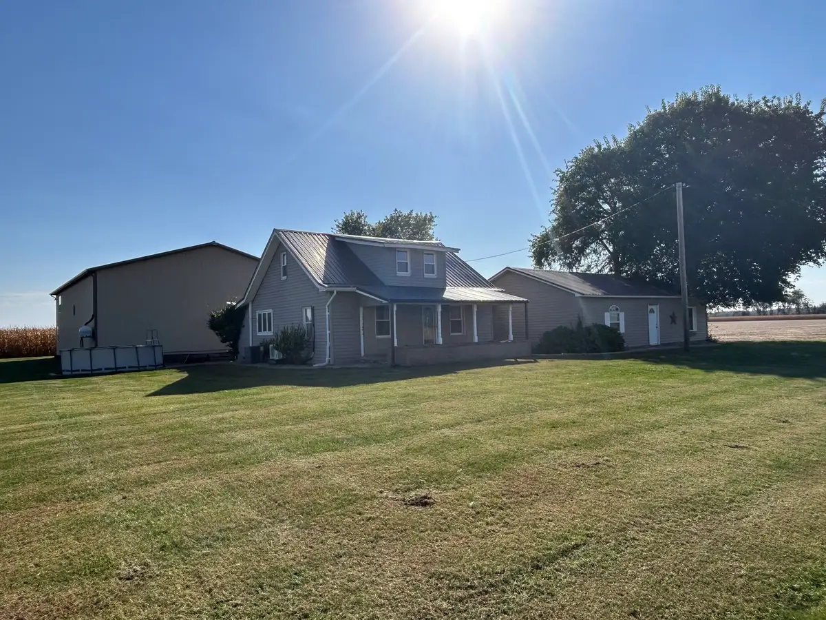 11014 E 1500 North Road, Fairmount, IL 61841 - #1