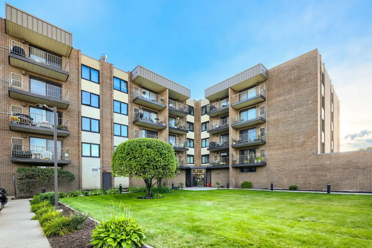 7707 W Irving Park Road #202, Chicago, IL 60634 - #1