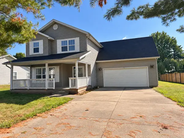 310 E Beacon Court, Mt Vernon, IL 62864