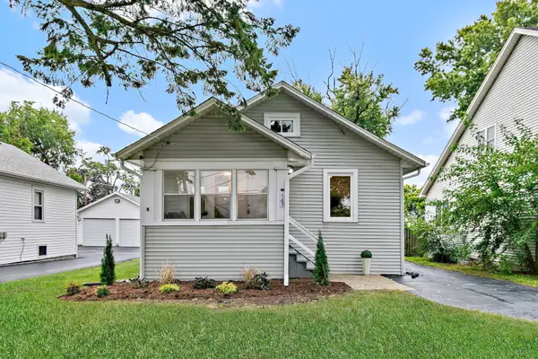 143 E Division Street, Villa Park, IL 60181