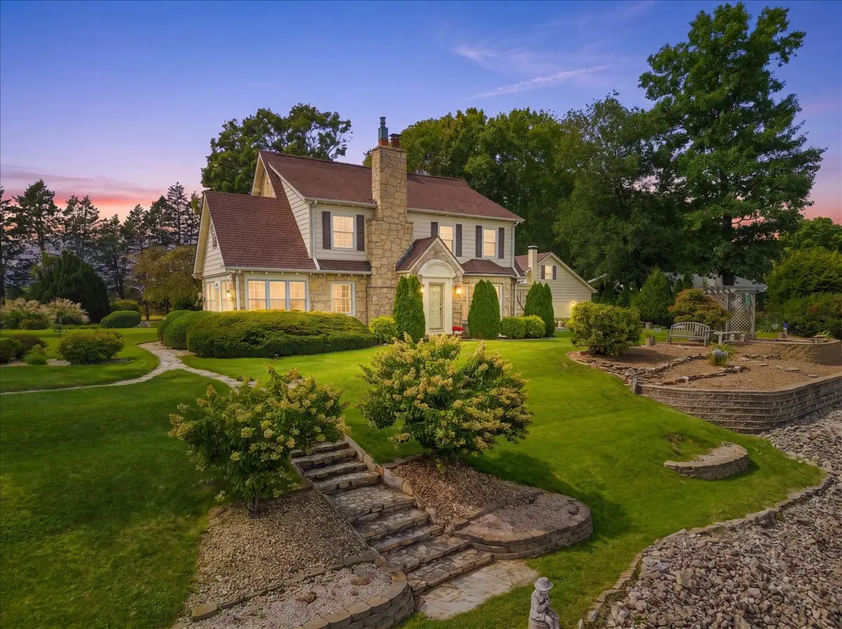 2105 Riverview Road, Rock Falls, IL 61071 - #1