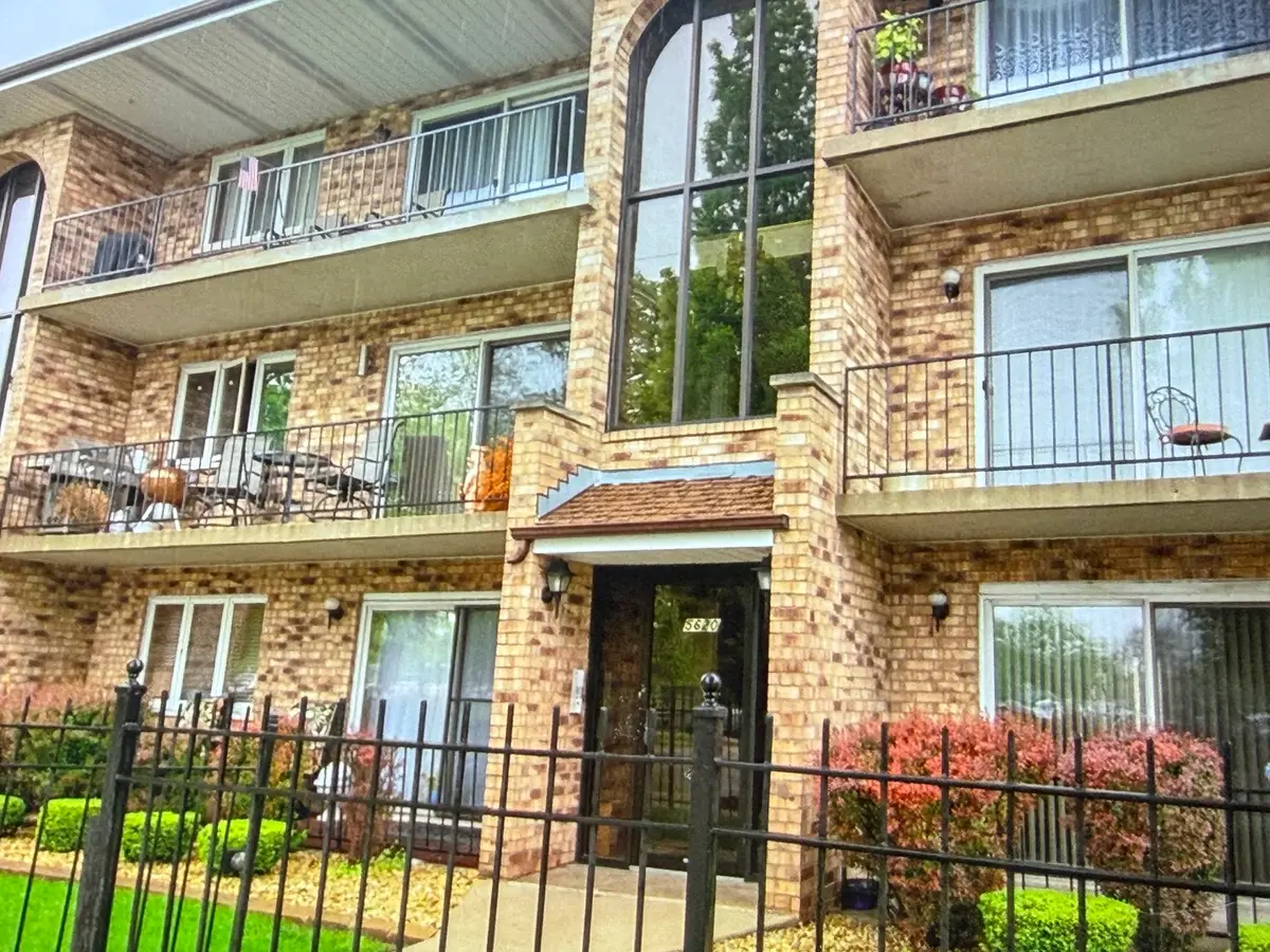 5620 S Narragansett Avenue #2B, Chicago, IL 60638 - #1